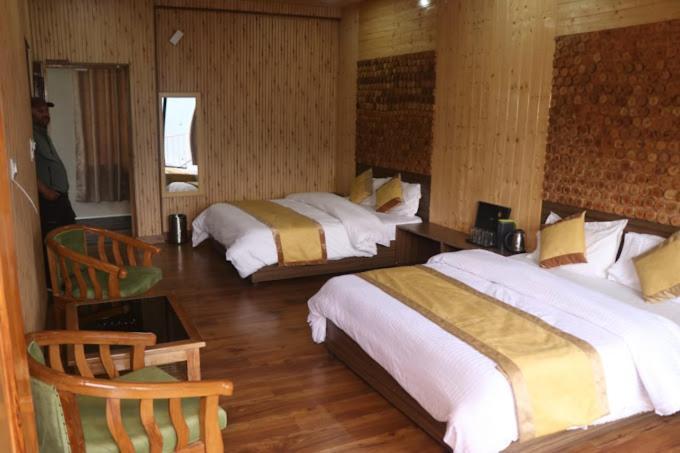 Starry Sky Hotel Joshīmath Extérieur photo