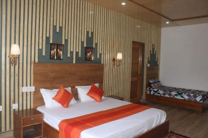 Starry Sky Hotel Joshīmath Extérieur photo