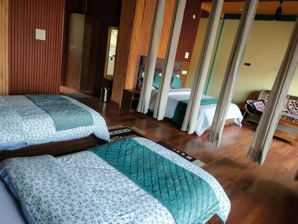 Starry Sky Hotel Joshīmath Extérieur photo